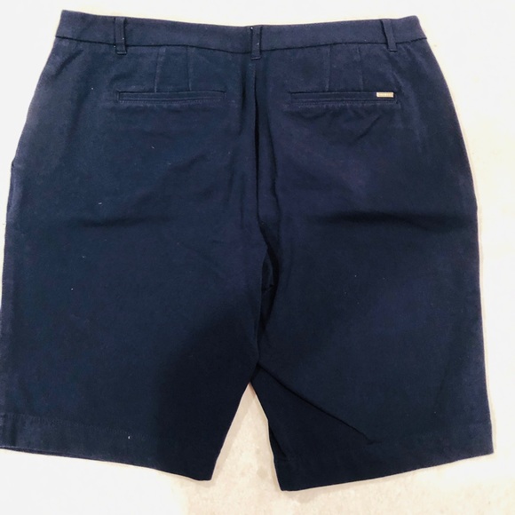 White House Black Market WHBM Bermuda Shorts - Navy - Picture 2 of 5